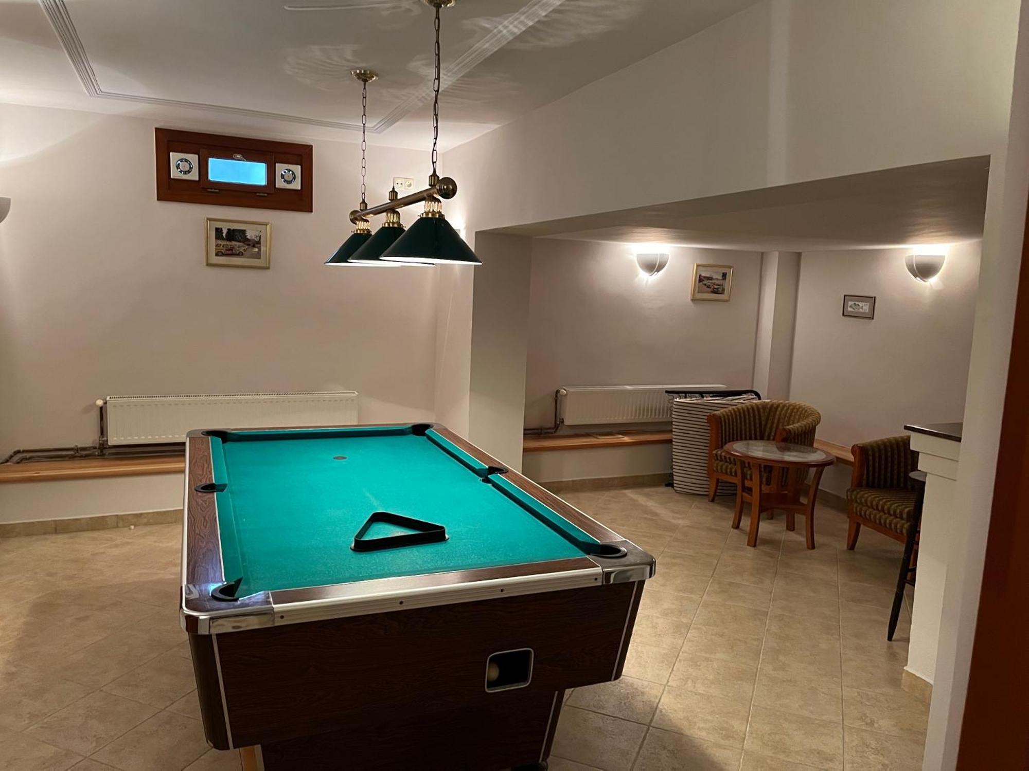 Aranykert Vendeghaz Otel Eğri Dış mekan fotoğraf
