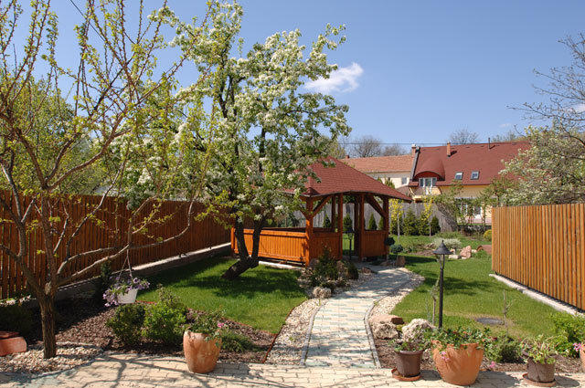 Aranykert Vendeghaz Otel Eğri Dış mekan fotoğraf